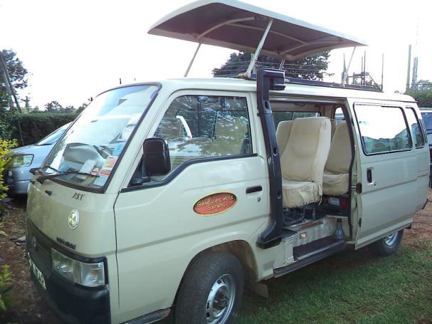 Africa Safari Vehicles 